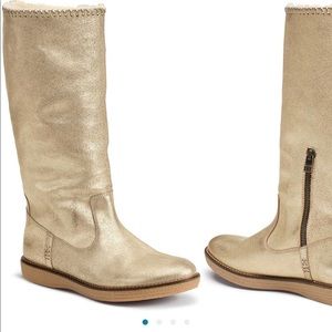 Trask genuine shearling boots NEW 💕💕💕💕💕🛒